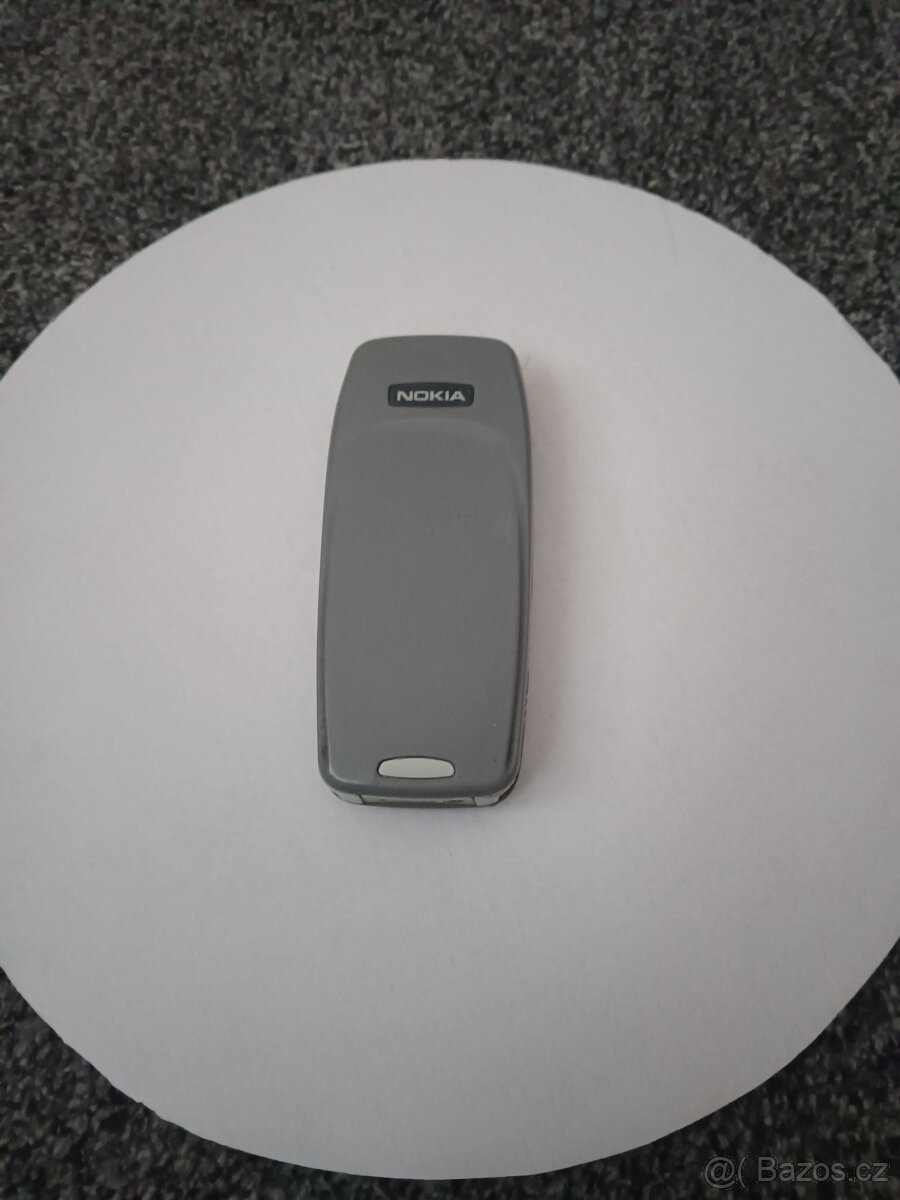 Prodám retro telefon Nokia 3310 - 2