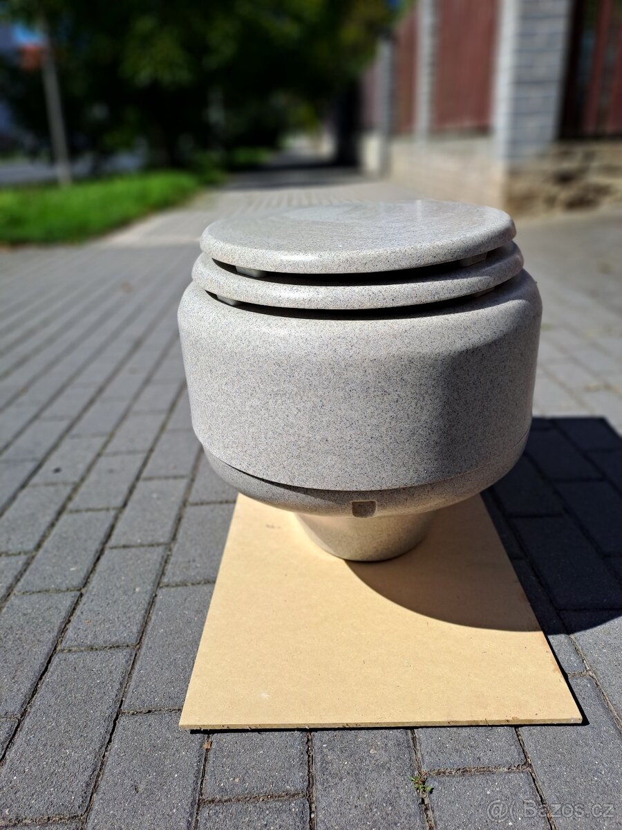 Záchodová mísa závěsná - 2