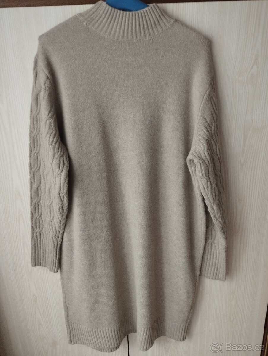 Nové úpletové šaty - 2