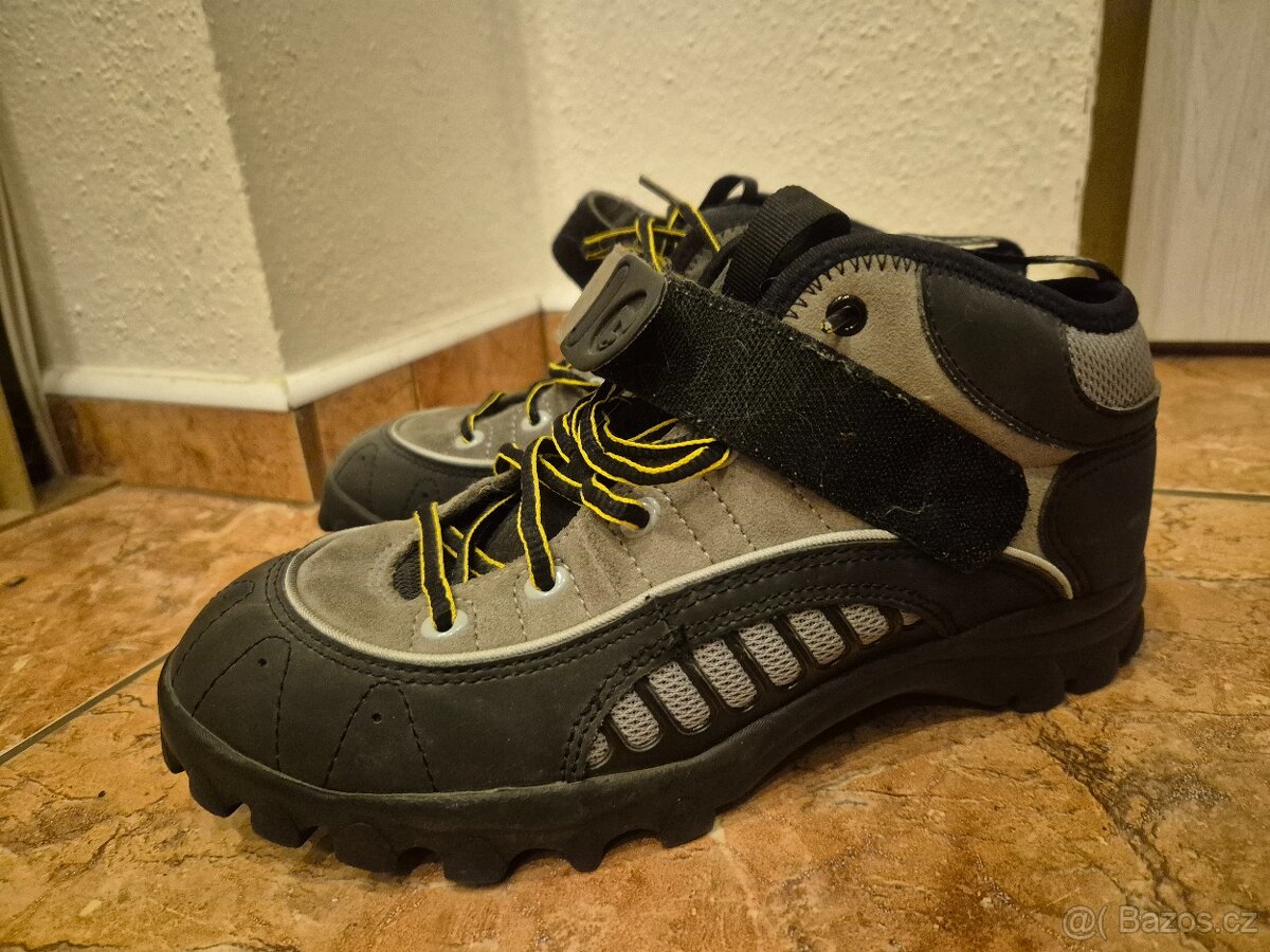 Cyklistické boty SPD Shimano vel. 43 - 2