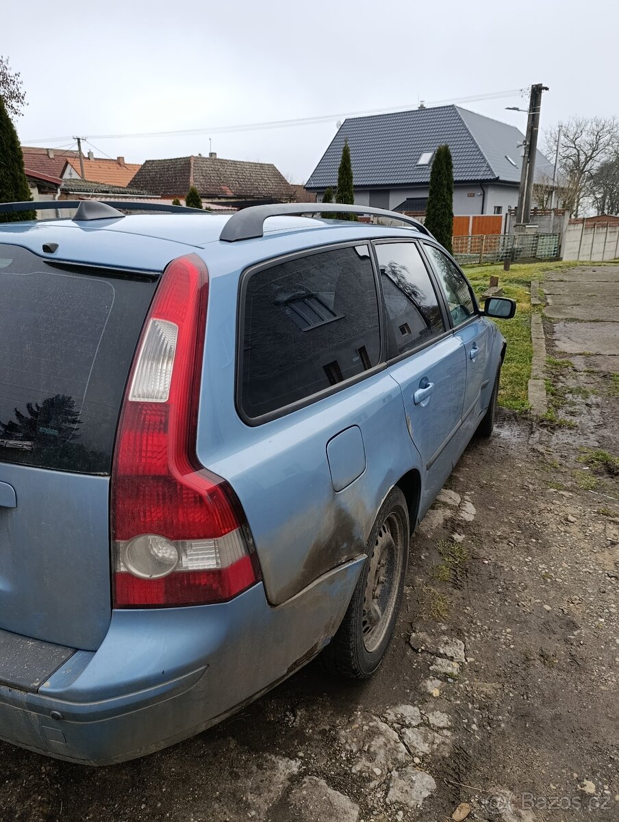 Volvo V50 - 2