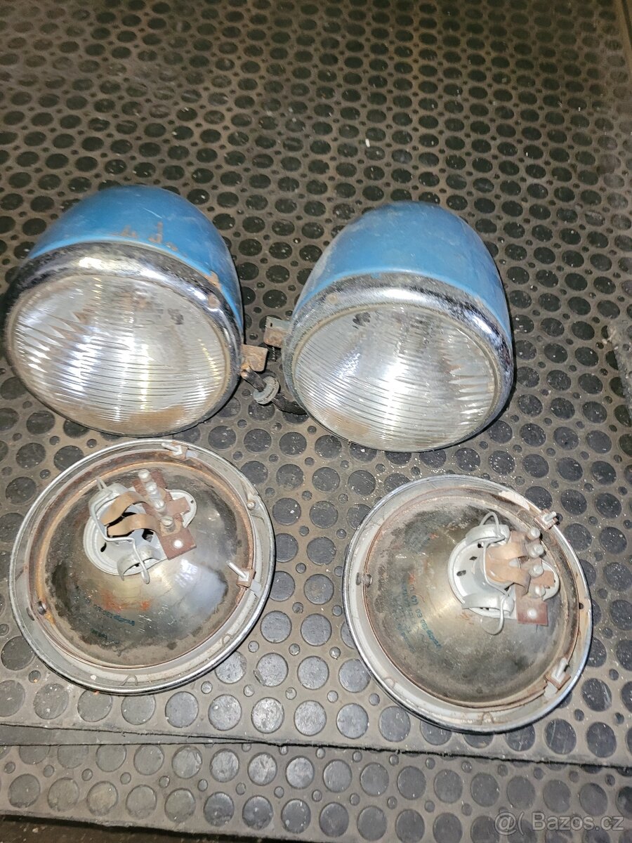 PRODÁM př. světla + mlhovky na BMW Isetta - 2