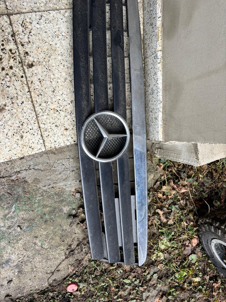 Díly Mercedes A140 w168 - 2