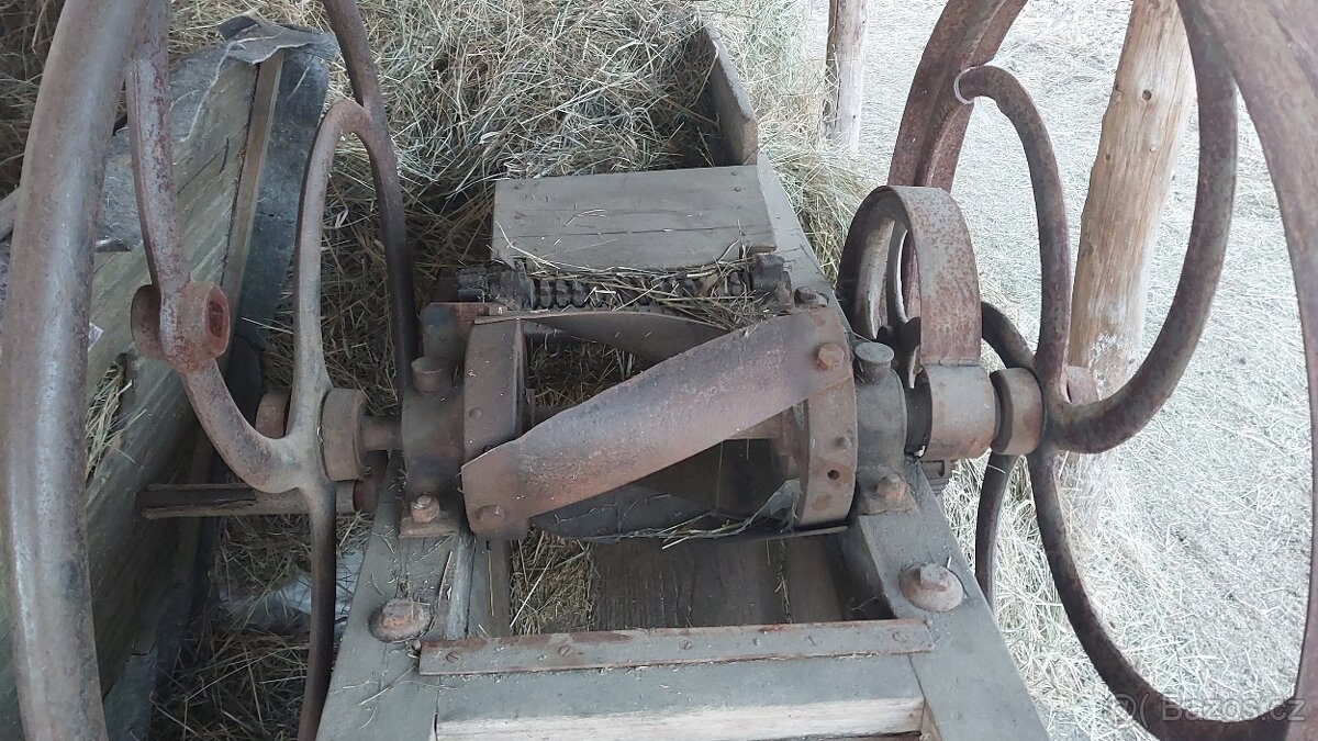 sečkovice, řezačka na seno, trávu - 2