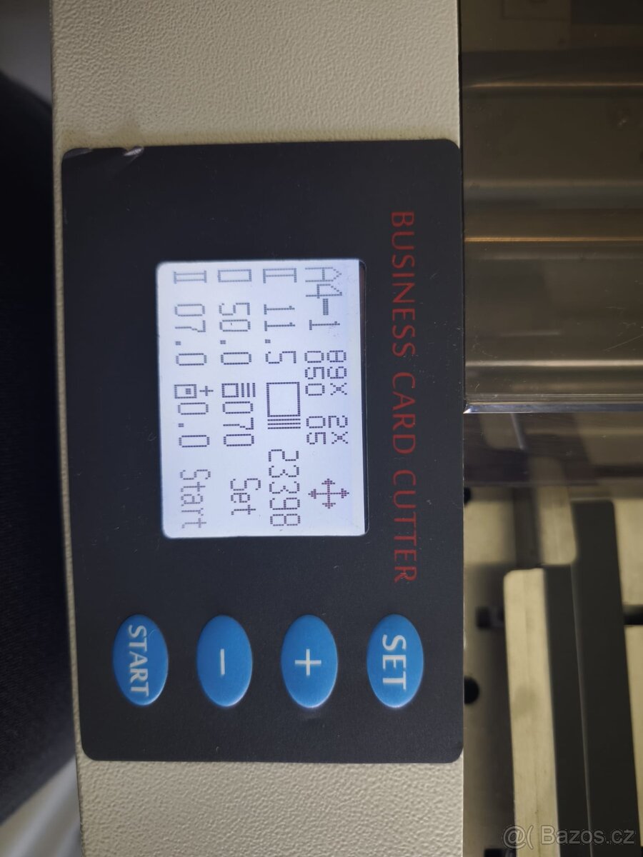 Automatická řezačka kartiček / vizitek - A4 - 2