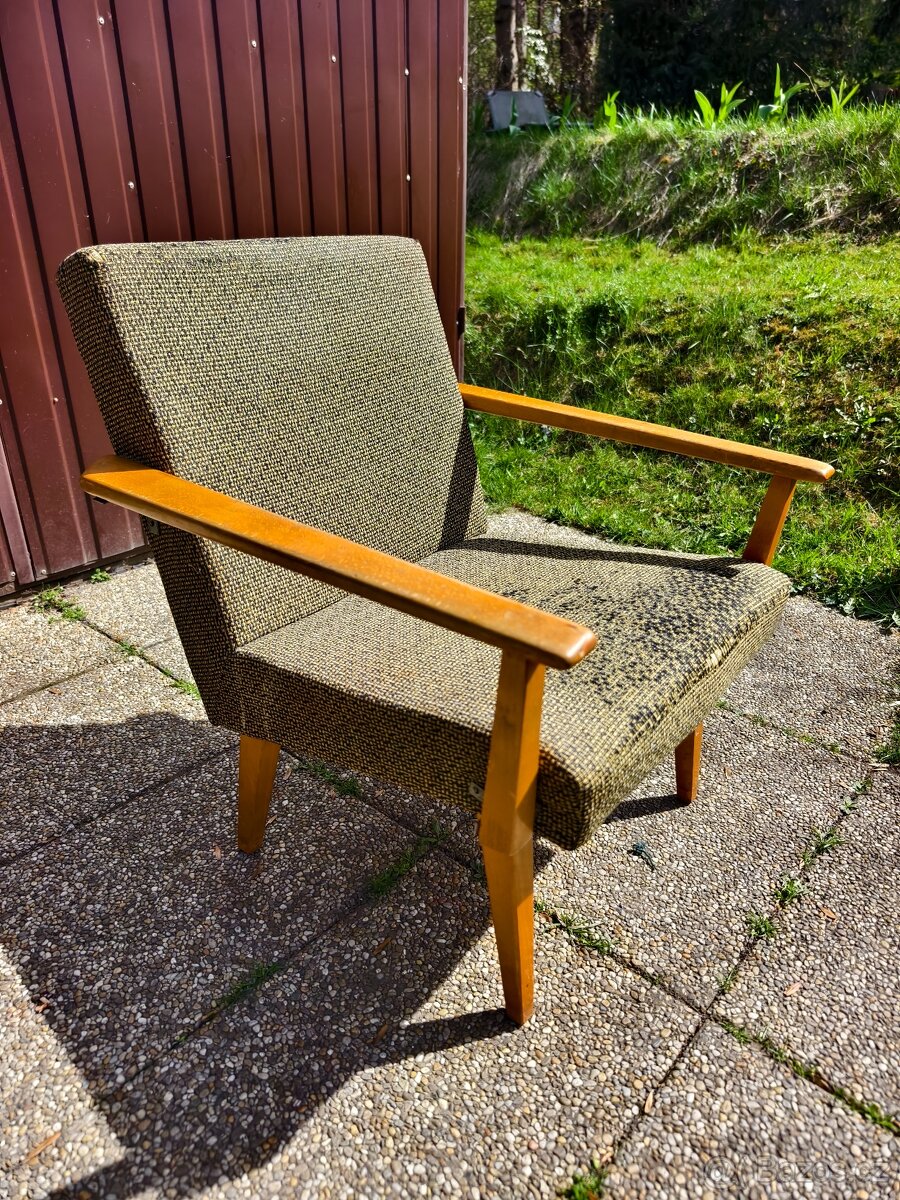 Retro křeslo k renovaci Brusel - 2