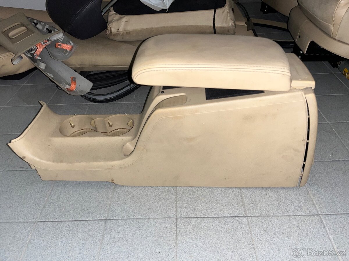 Prodám loketku z Passata b5.5 - 2