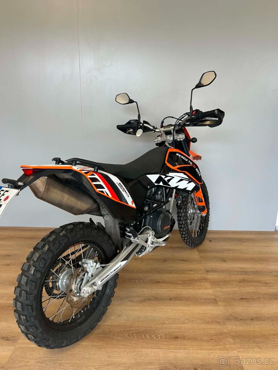 KTM 690 Enduro - 2