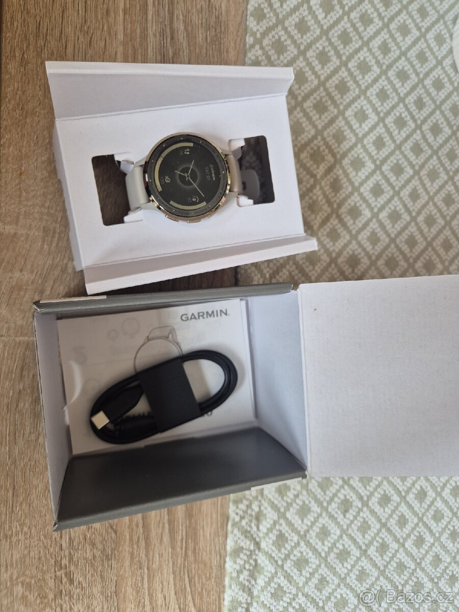 Garmin venu 3s - nove - 2
