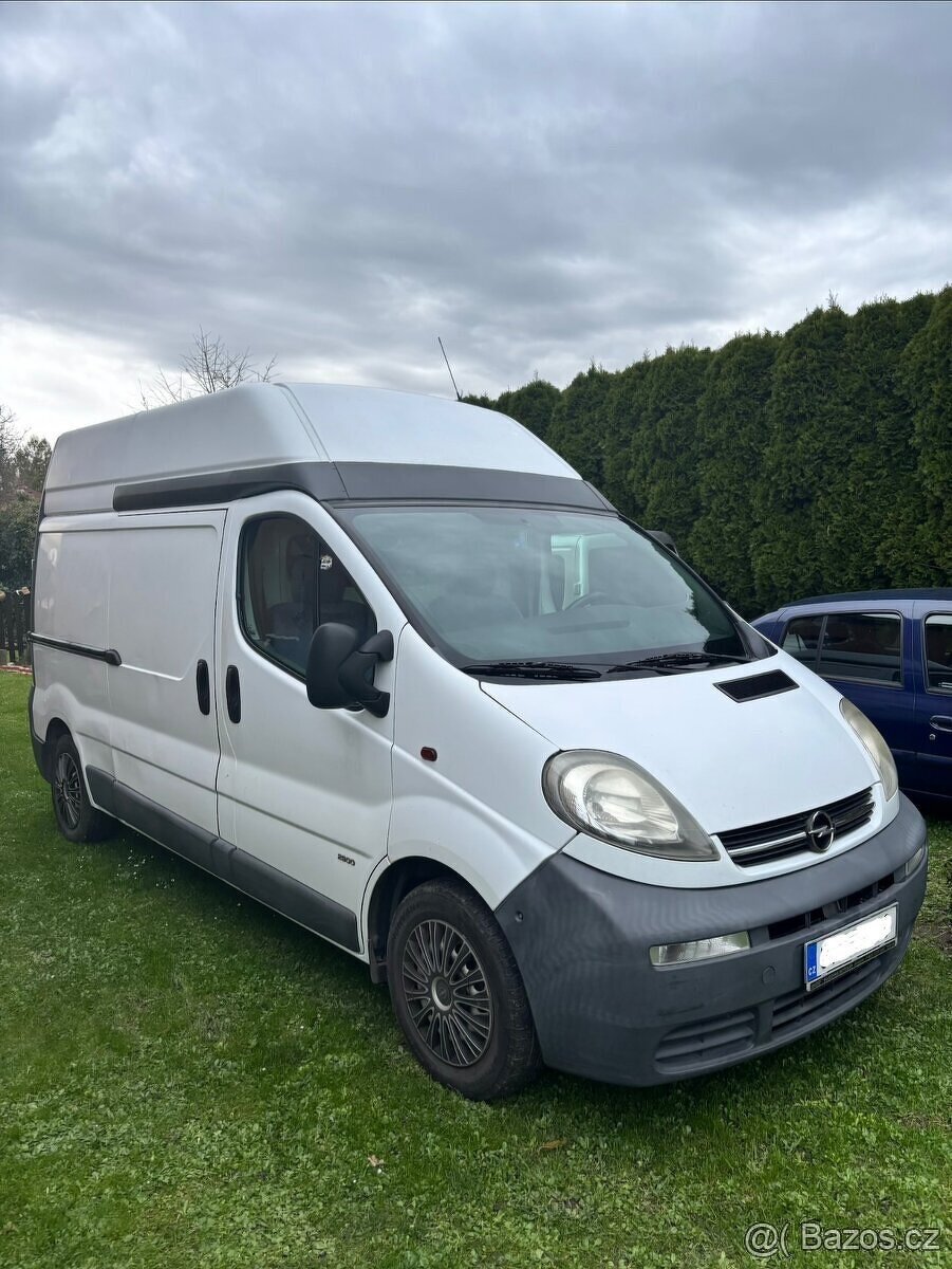 Opel Vivaro 1.9dcti 74kw - 2