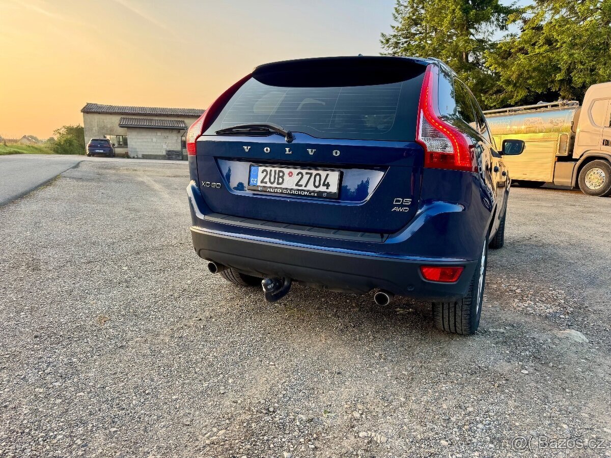 Volvo xc60 d5 158kw - 2