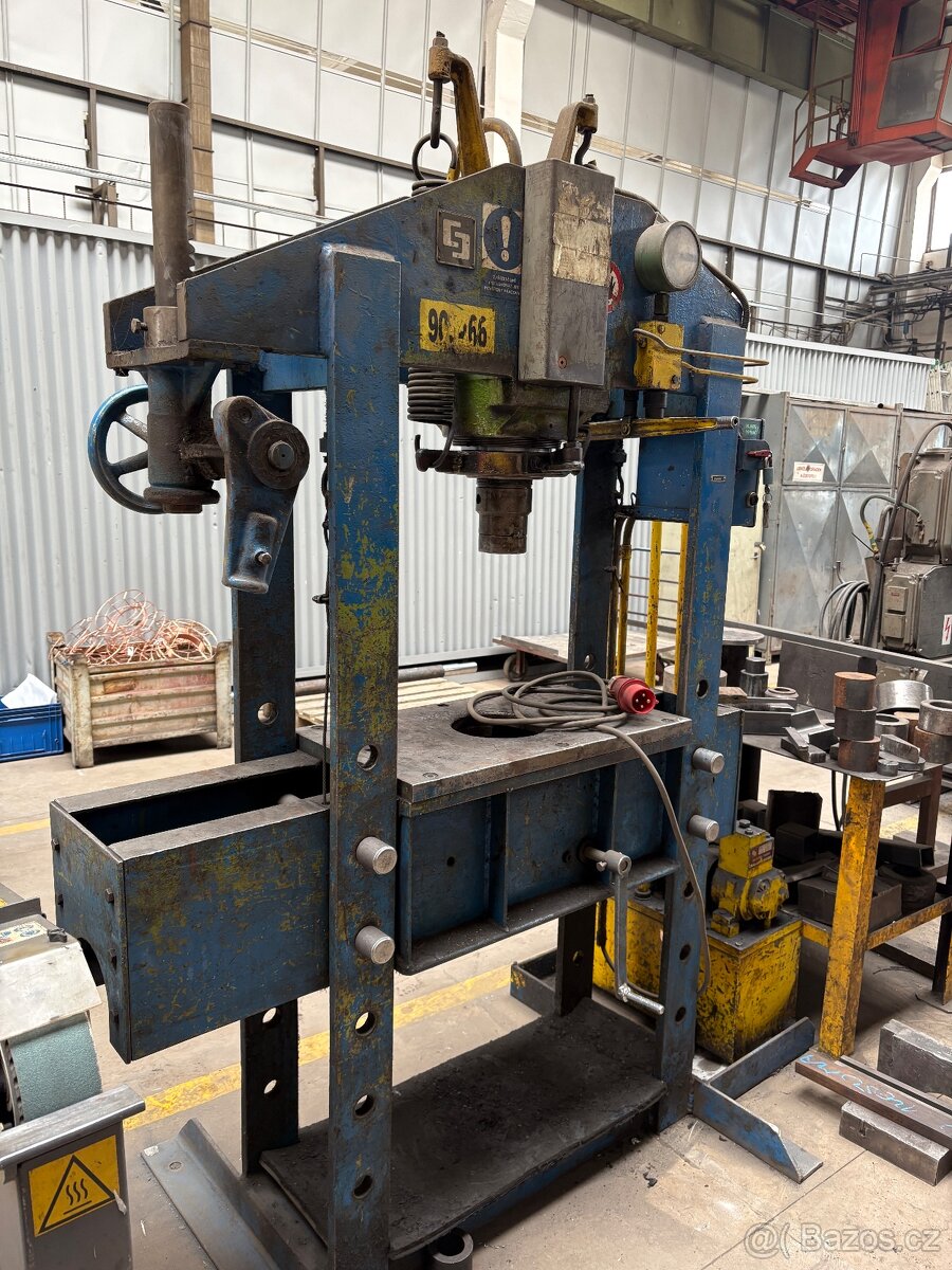 Hydraulický lis CDM 80 - 2