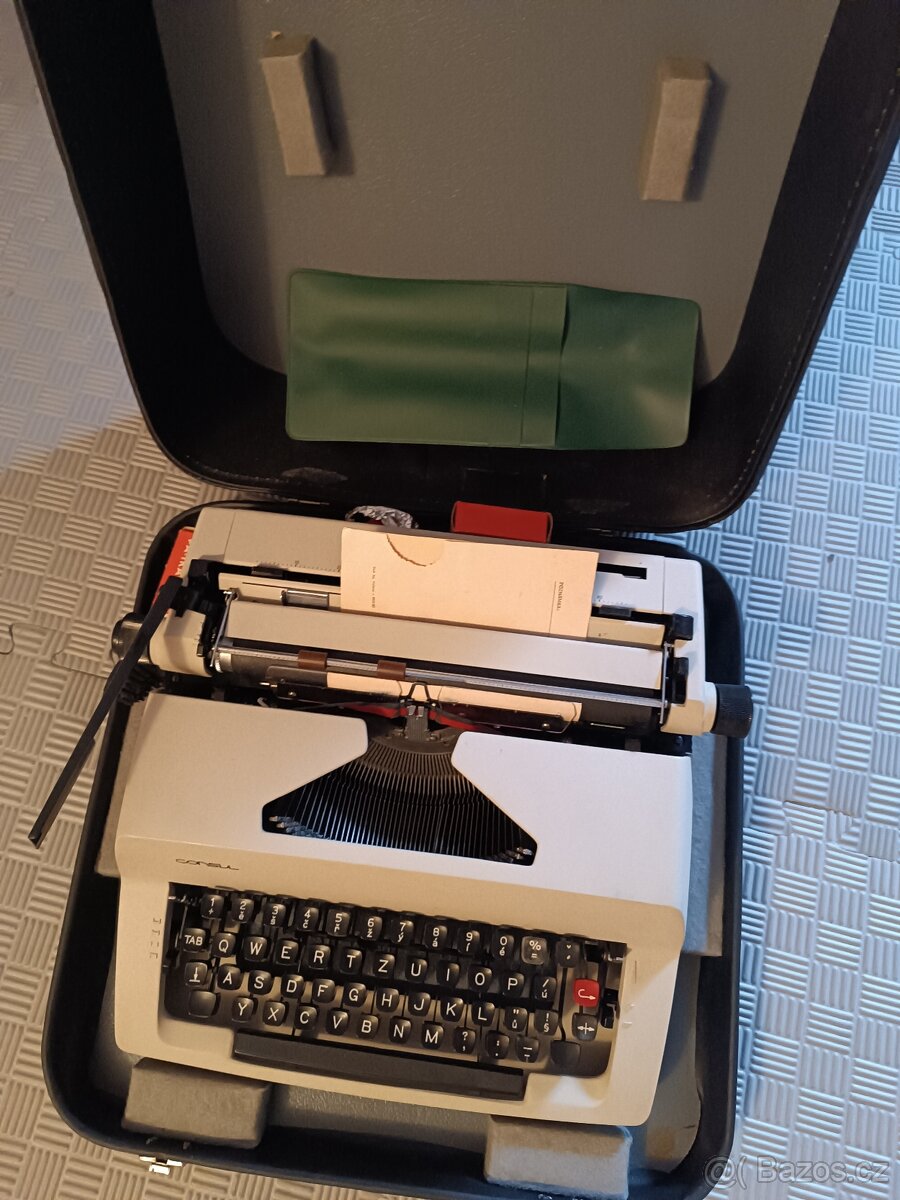 Psací stroj Consul 2225 - 2