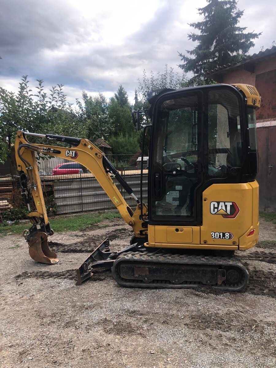 Caterpillar CAT 301.8 - 2