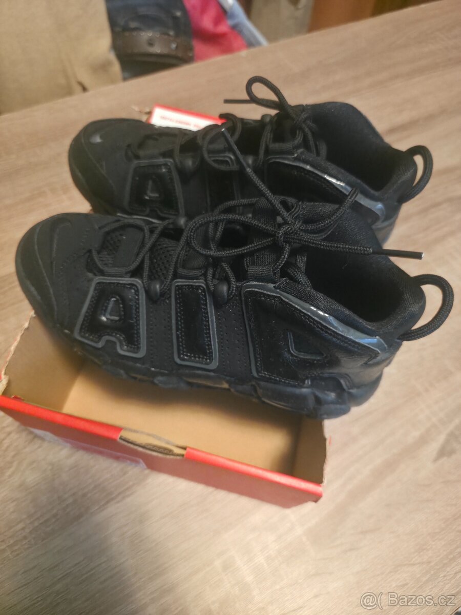 nike air more uptempo gs - 2