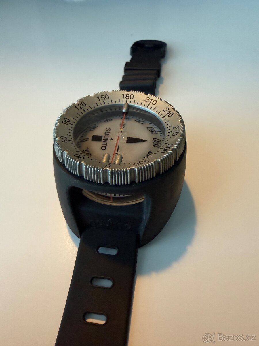Kompas Suunto SK8 - 2