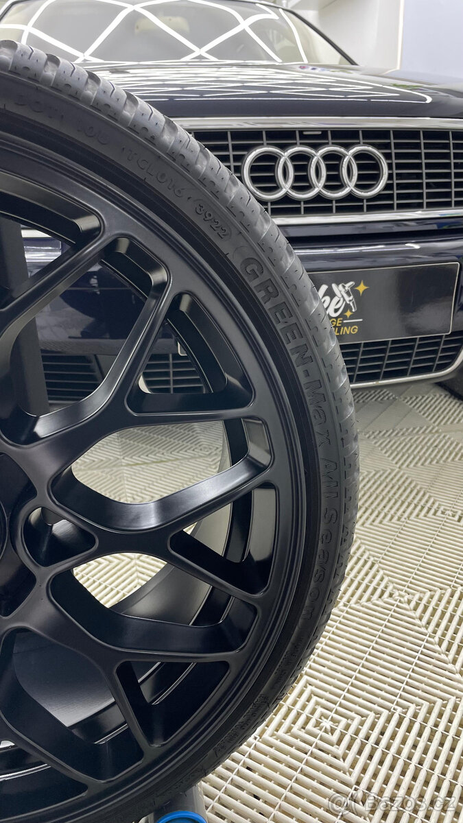 Rotiform R190 19x8.5 5x112 66.56 ET45 - 2