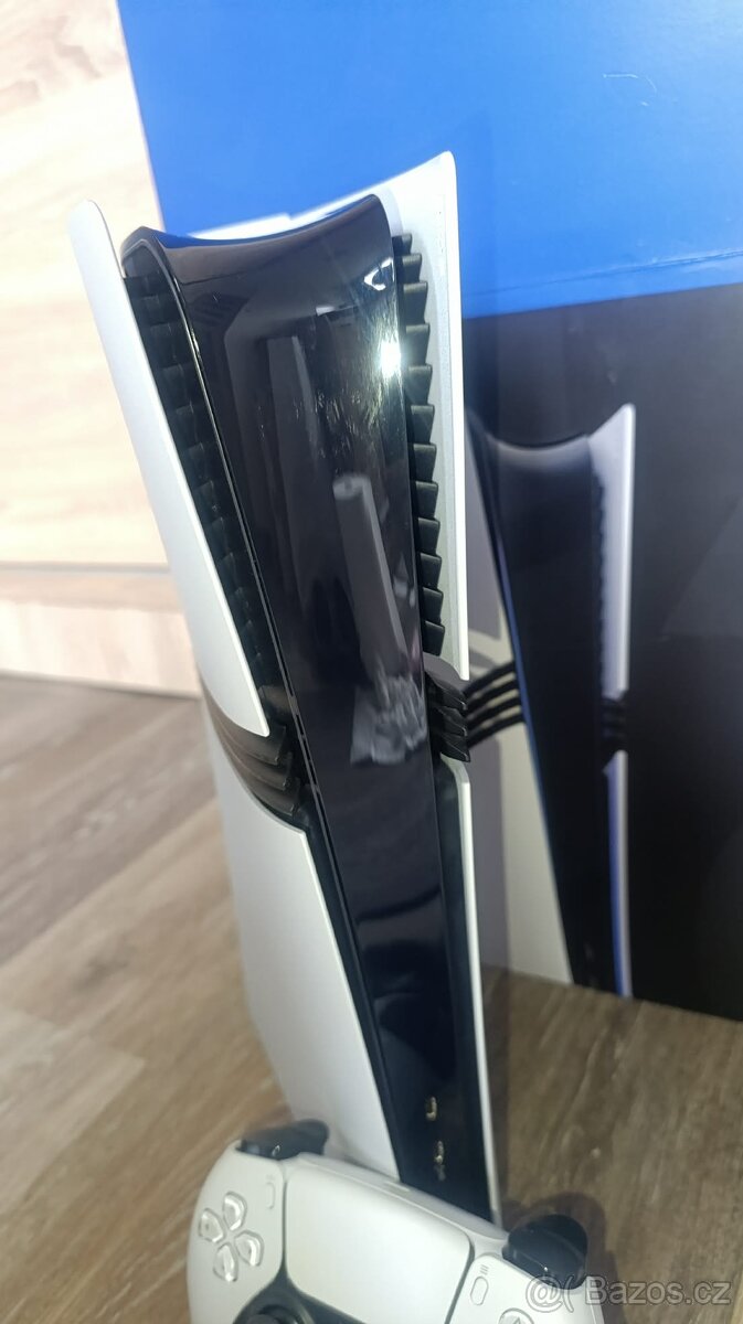 PS5 pro, TOP stav + záruka - 2