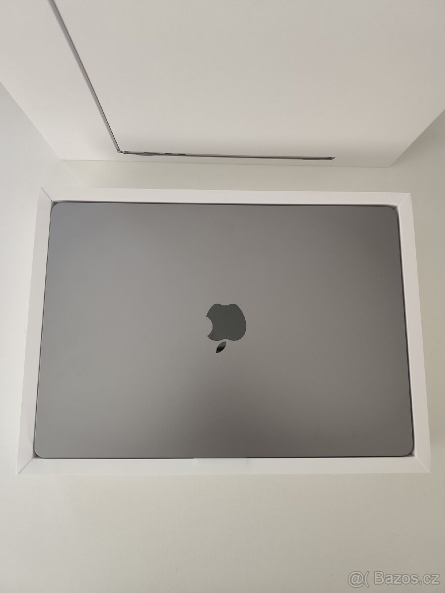 Apple MacBook Air M3 15' - 2