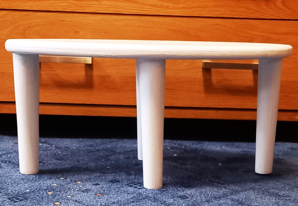 Oválný květinový stolek - 2