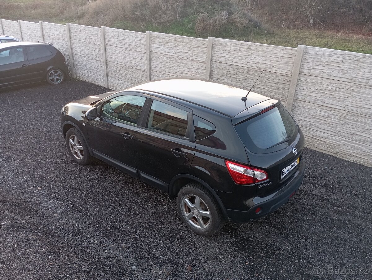 Nissan Qashqai 1, 6 benzín 69000km 1 Majitel - 2