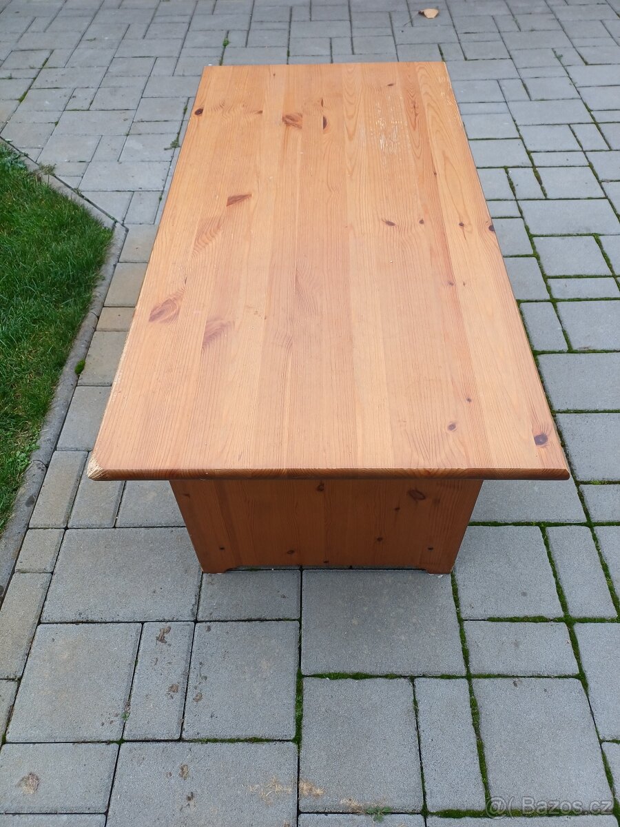 Konferenční stolek - 2
