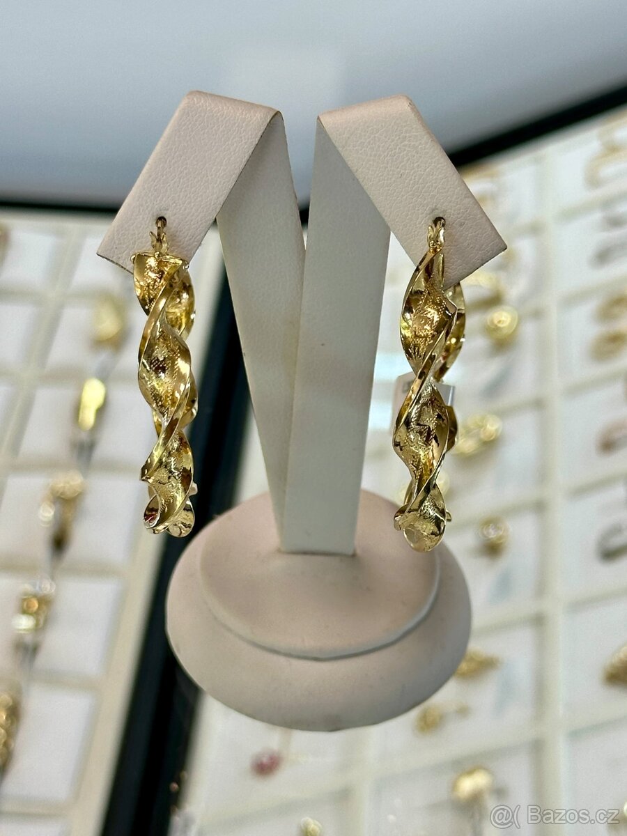 Zlaté náušnice 6,73g - 2