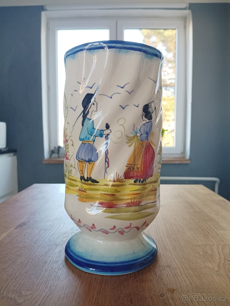 BRETAŇSKÁ FAJÁNS VÁZA QUIMPER RUČNĚ MALOVANÁ - 2