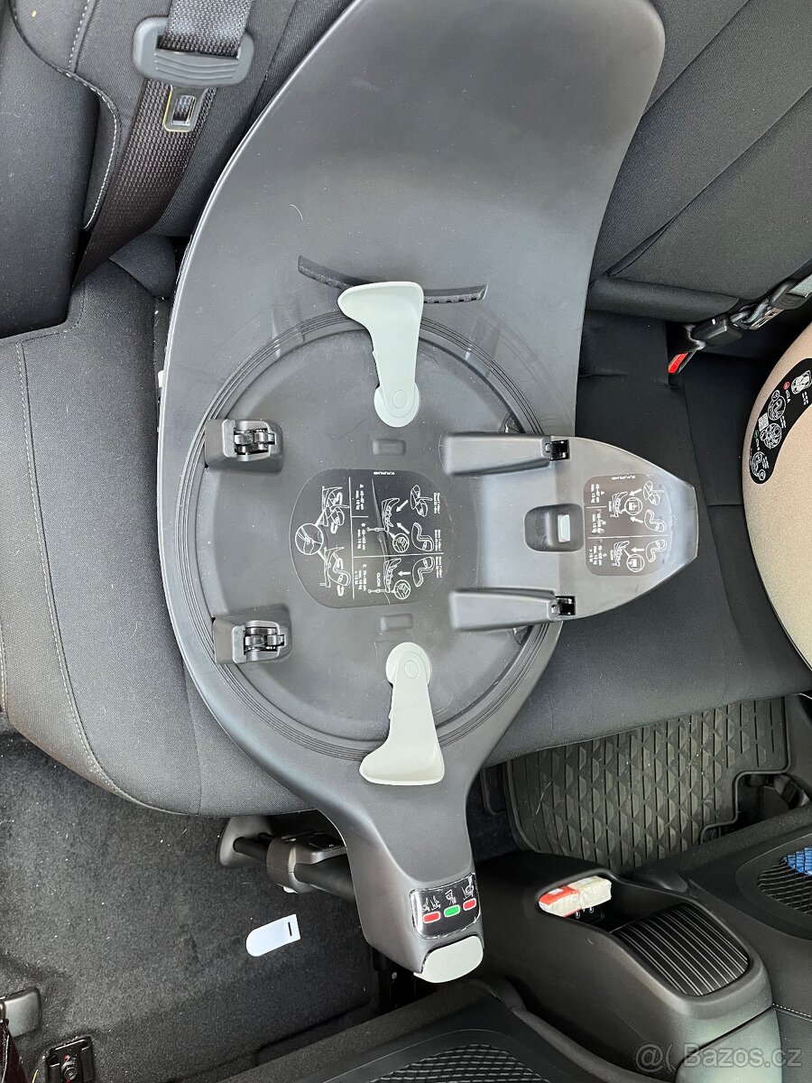 Cybex Cloud T i size vajíčko a základna - 2