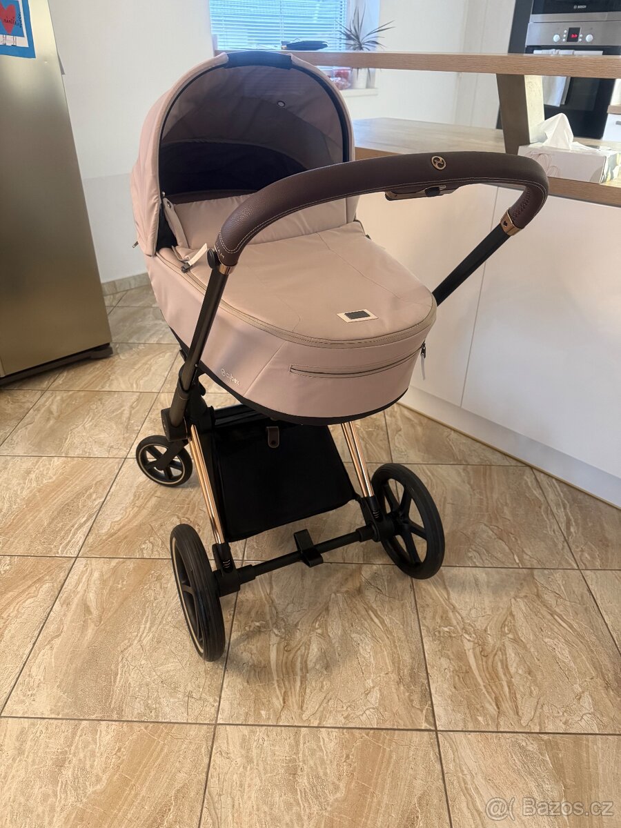 Cybex Priam 4 - jak nový - únor 2025 - 2