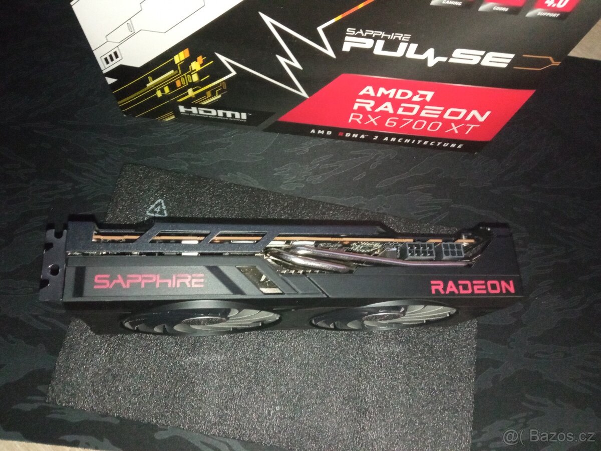 Sapphire Radeon RX 6700XT - 2