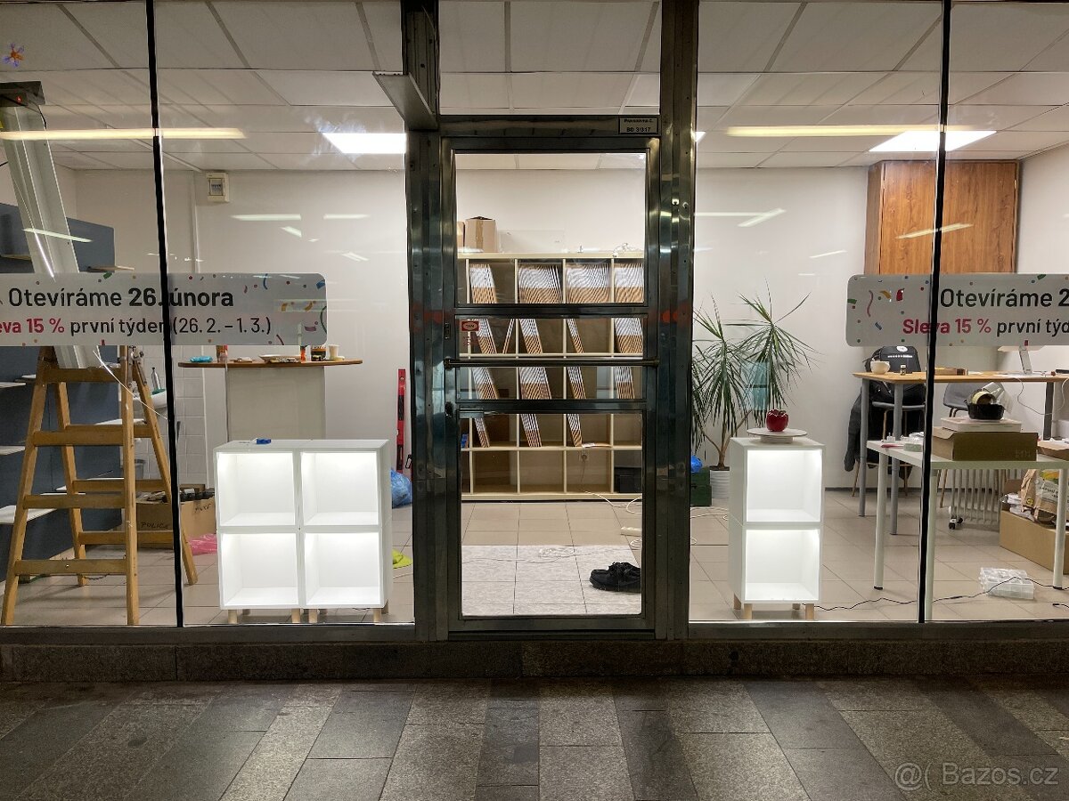 Ikea Eket - osvětlené - 2