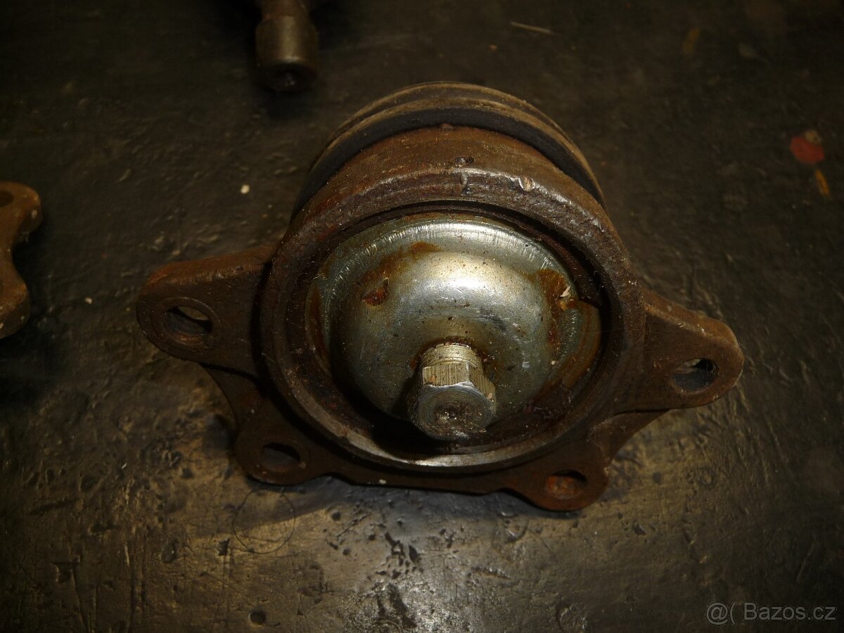 Moskvič kulové čepy - 2