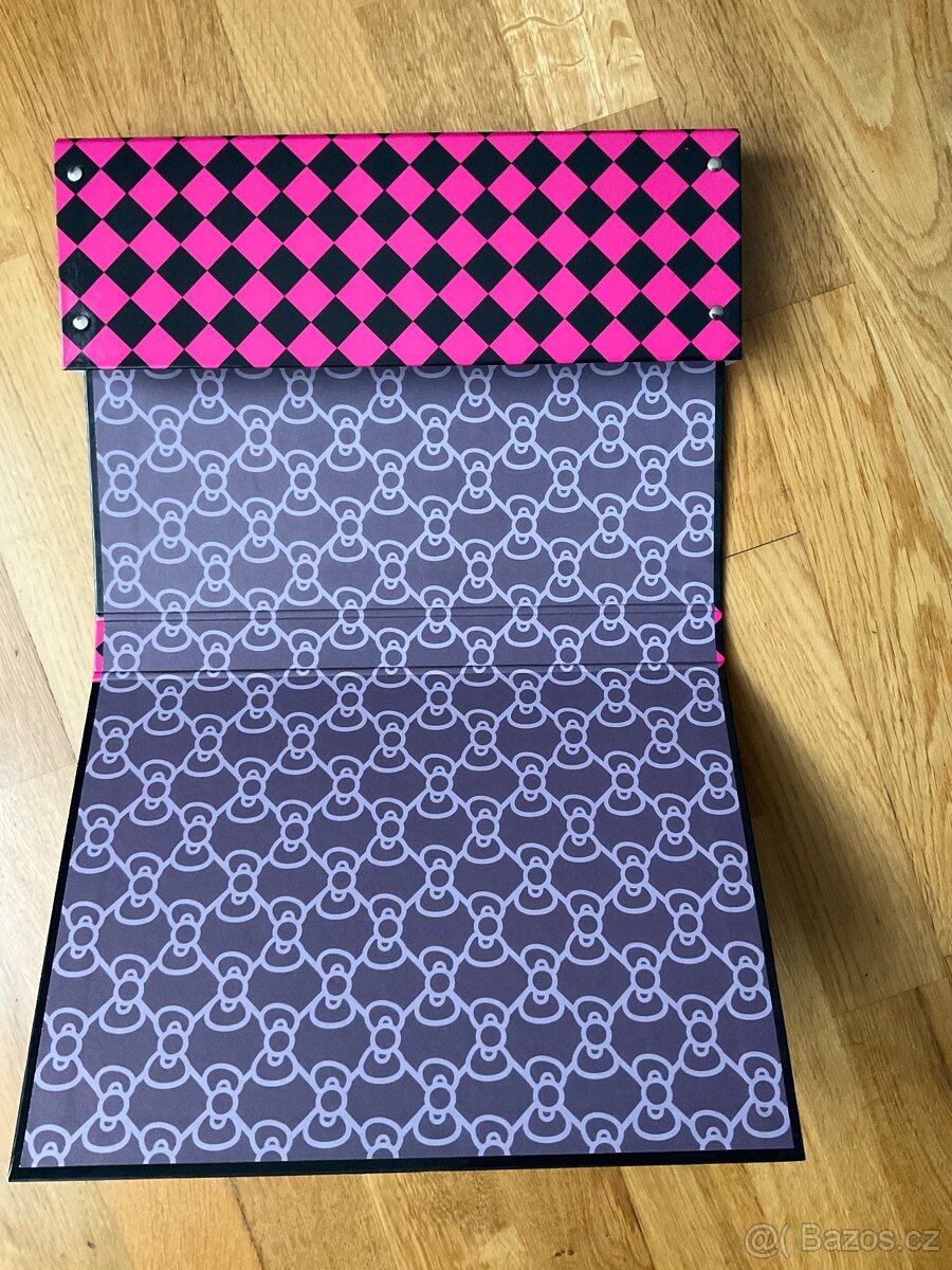 Desky na sešity A4 Hello Kitty - 2