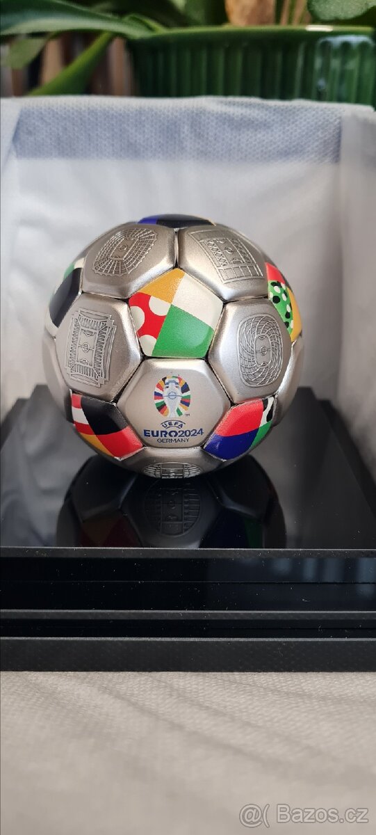 UEFA Stribrna mince 3 Oz - 2