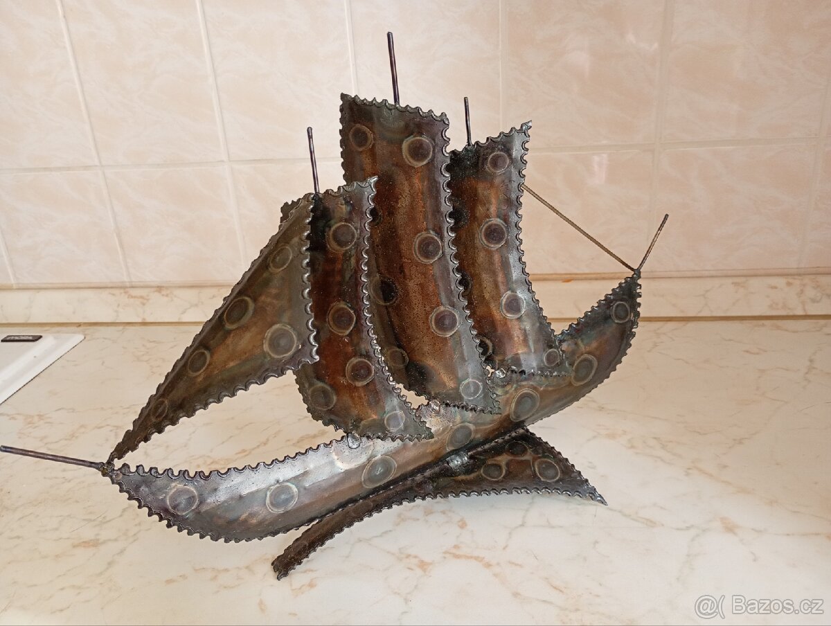 Plechová plachetnice - 2