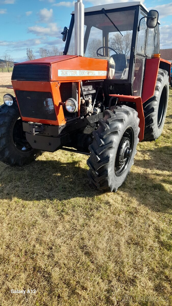 Traktor zetor - 2