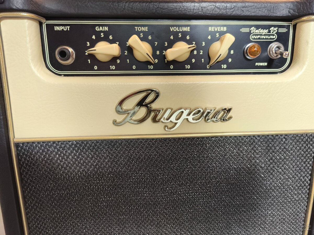 Lampové kytarové kombo Bugera - 2