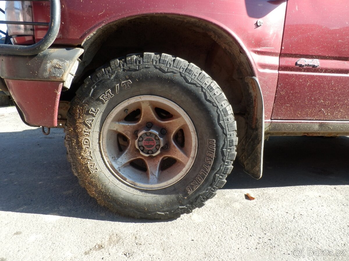 kola Opel Frontera - 2