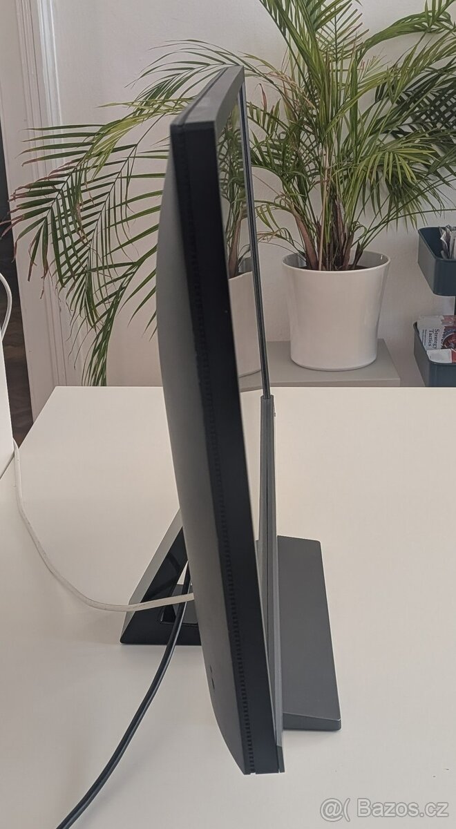 Monitor 28" BenQ EL2870U - 2