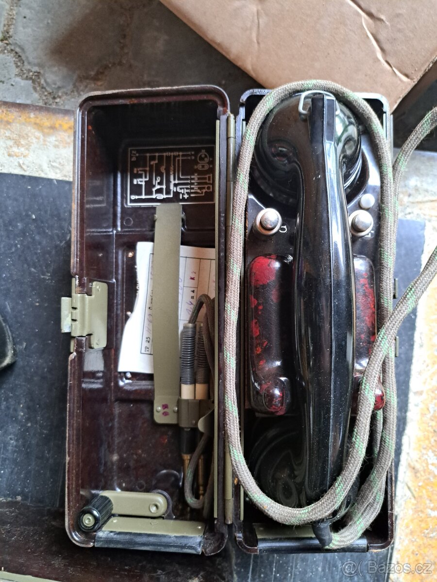 Polni telefon TP-25 - 2