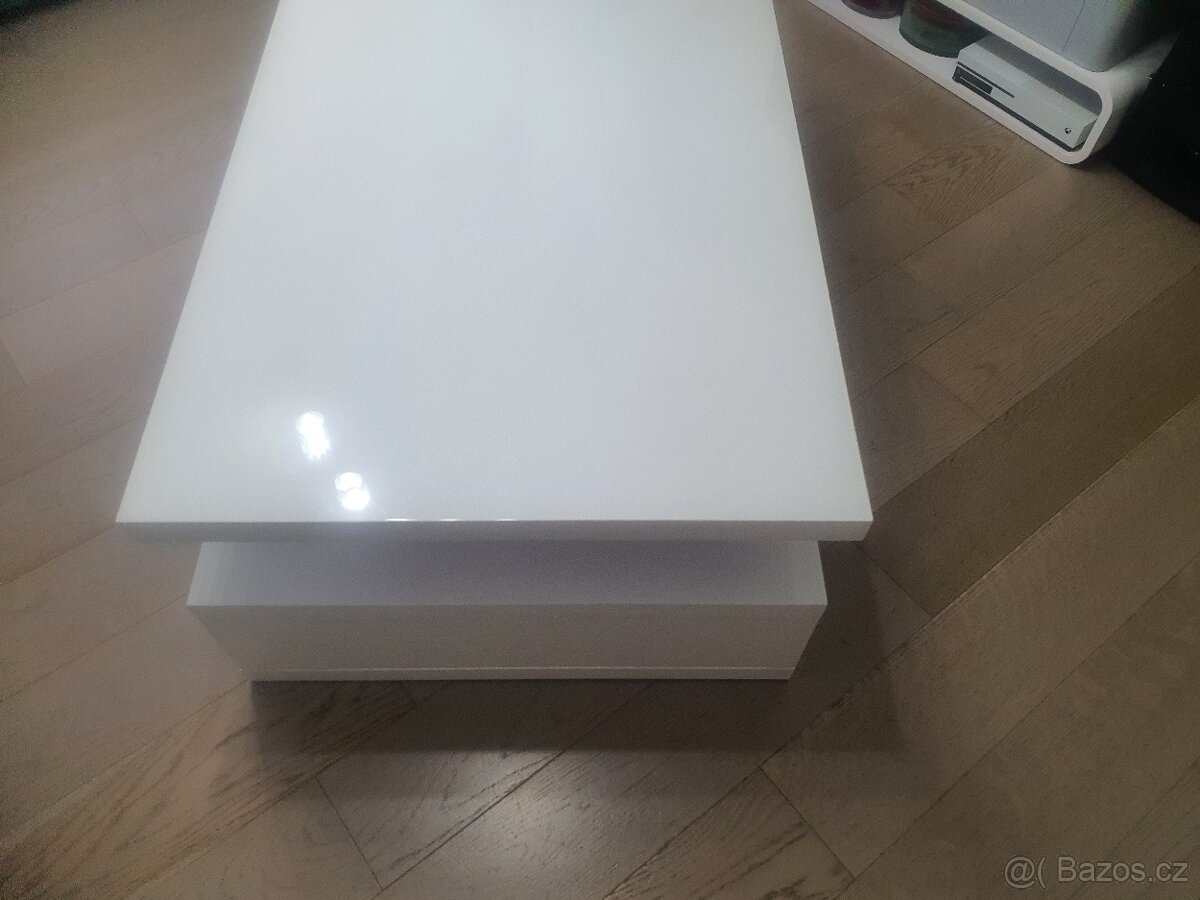 Prodám konferenční stolek - 2