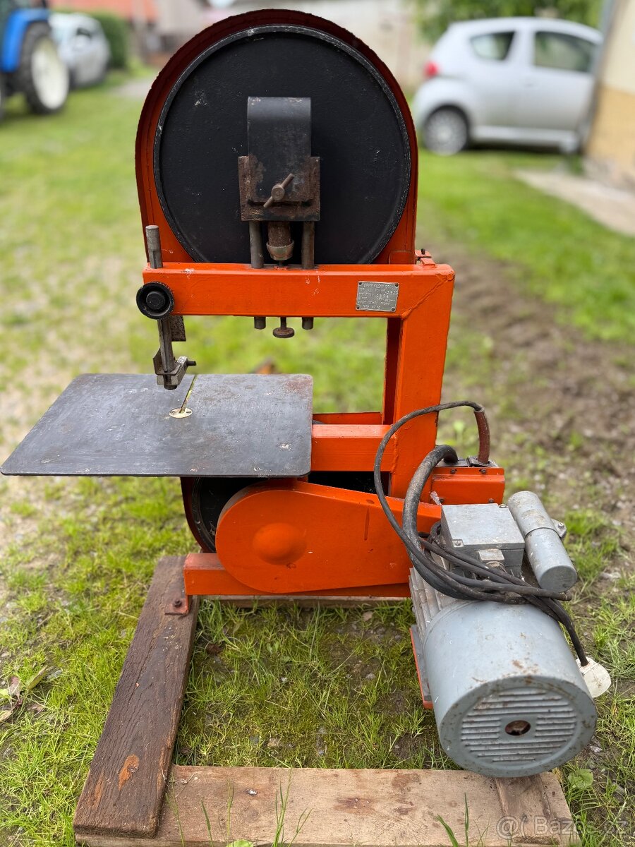 Pásová pila P320 - 2