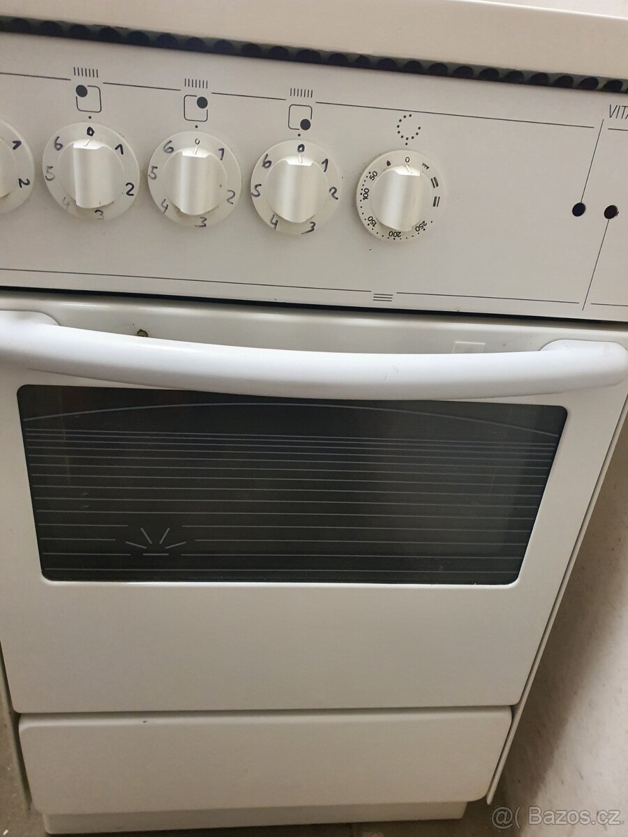 levný elektrický sporák 220V, ODVOZ STARÉHO - 2