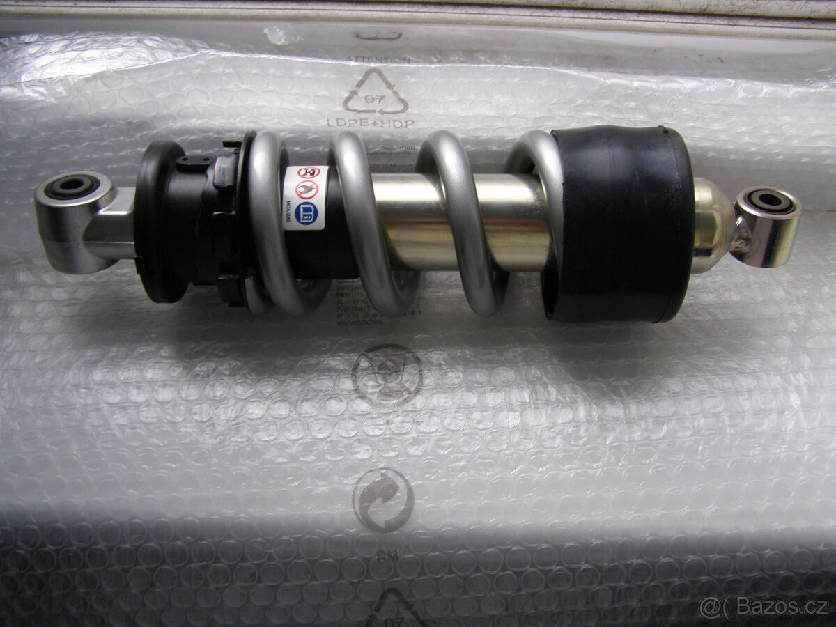 Zadný tlmič Honda CBF600 - 2