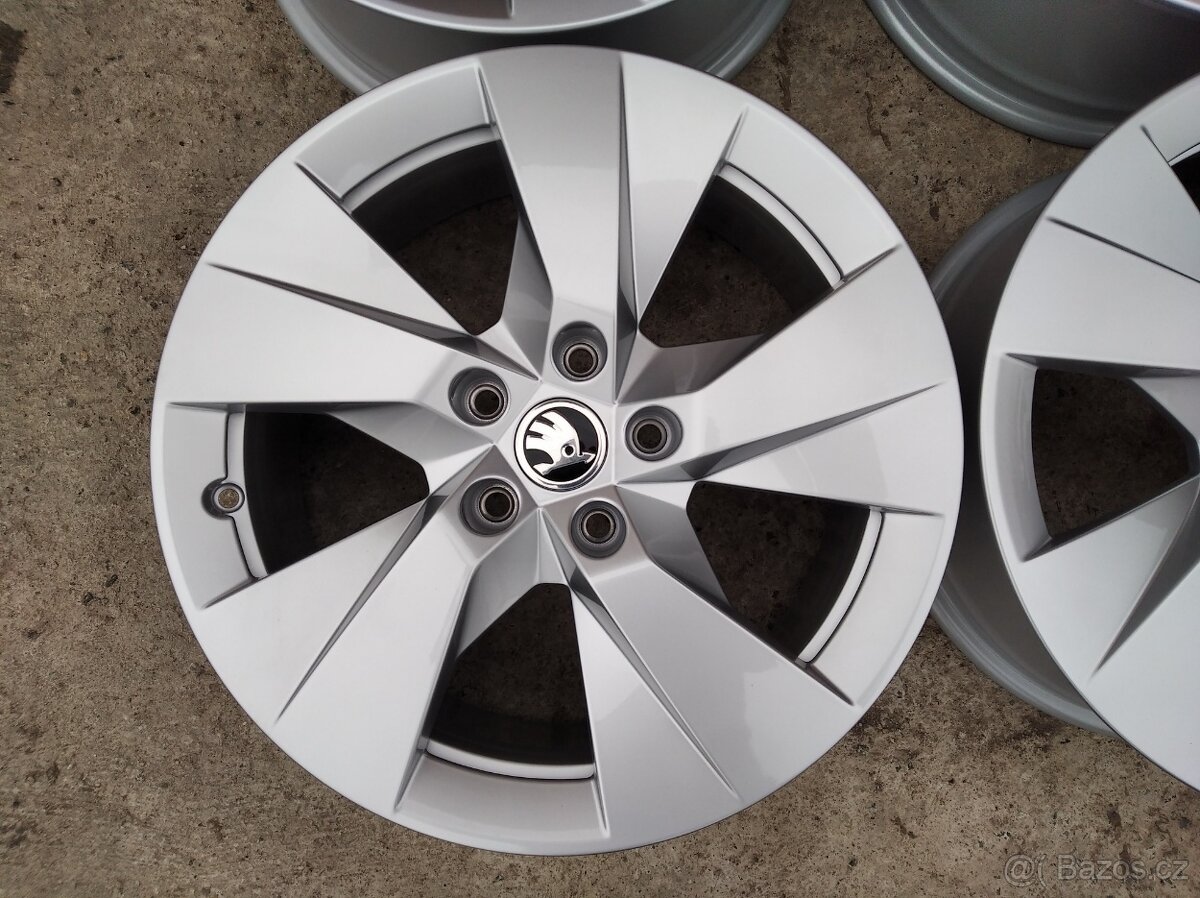 Prodám novou originální sadu disků Škoda Kodiaq II R17 - 2