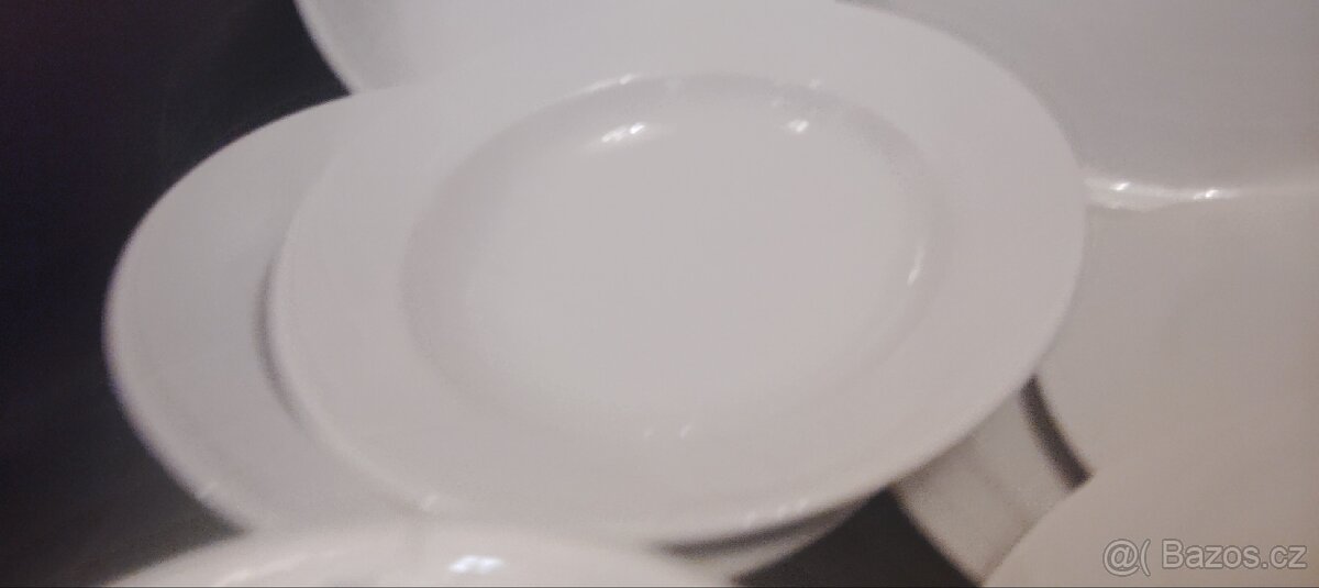 Jídelní souprava s mísou bílá 8 kusů - 2
