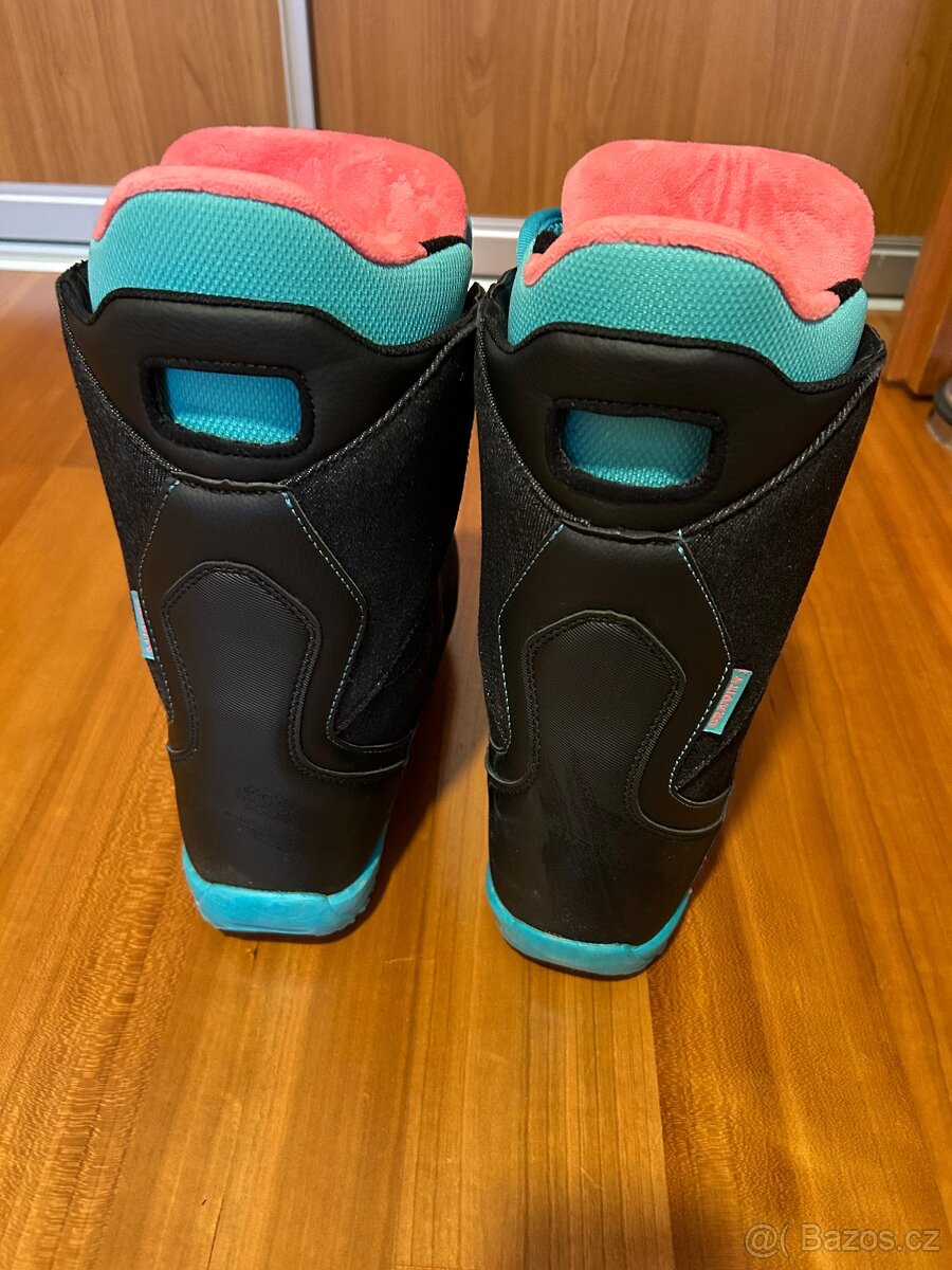 Dívčí snowboardové boty vel. 37 - 2
