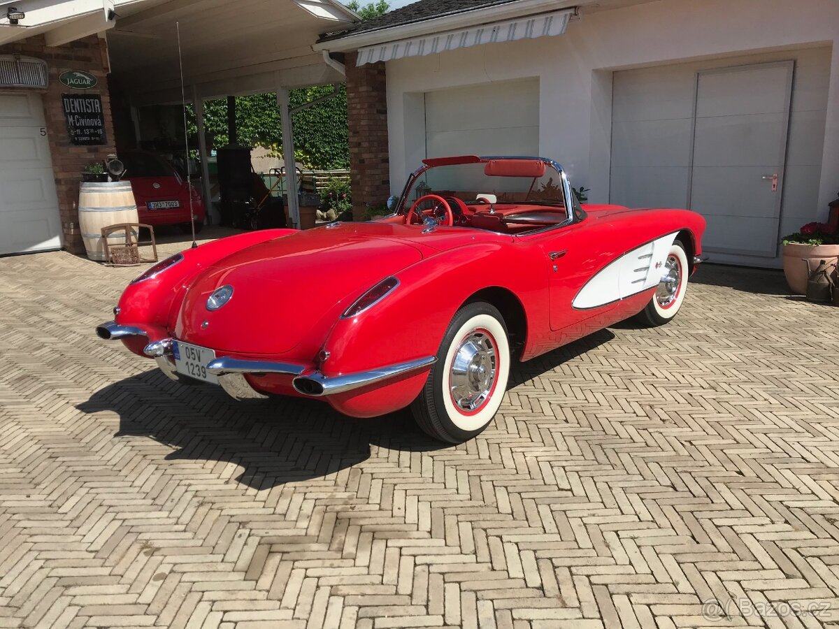 Chevrolet Corvette - 2