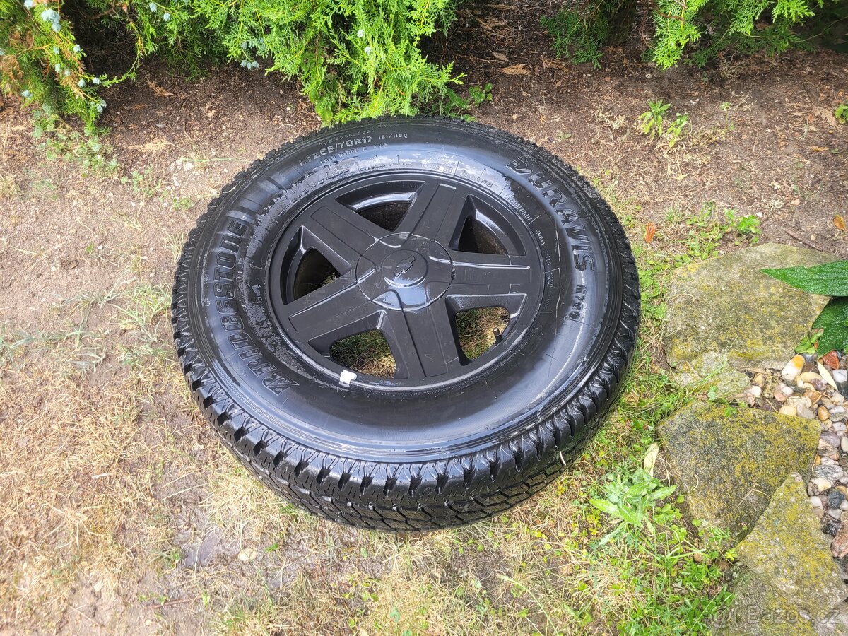 pneumatiky a disky R265/70 R17 - 2